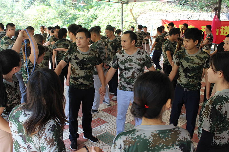 東港家具團隊戶外拓展訓練